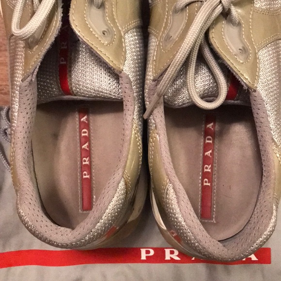 Prada Grey patent leather low sneaker. Size 12 - Picture 2 of 8